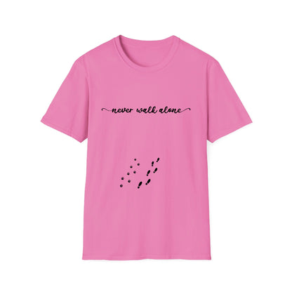 Never Walk alone Man/Woman + Cat/Dog - Unisex Softstyle T-Shirt